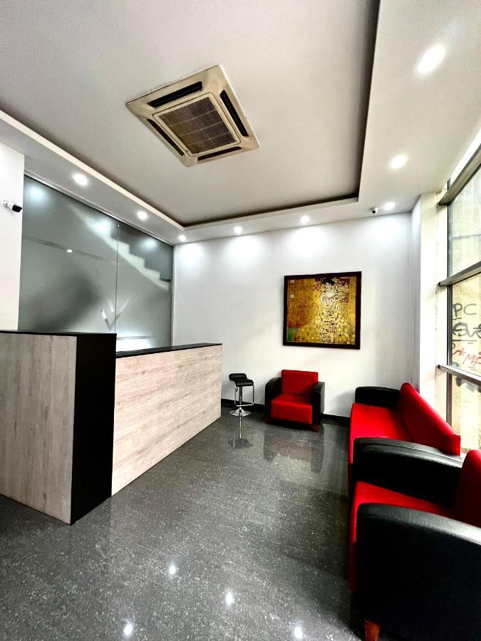 Queen Hostel Tbilisi Ngoại thất bức ảnh