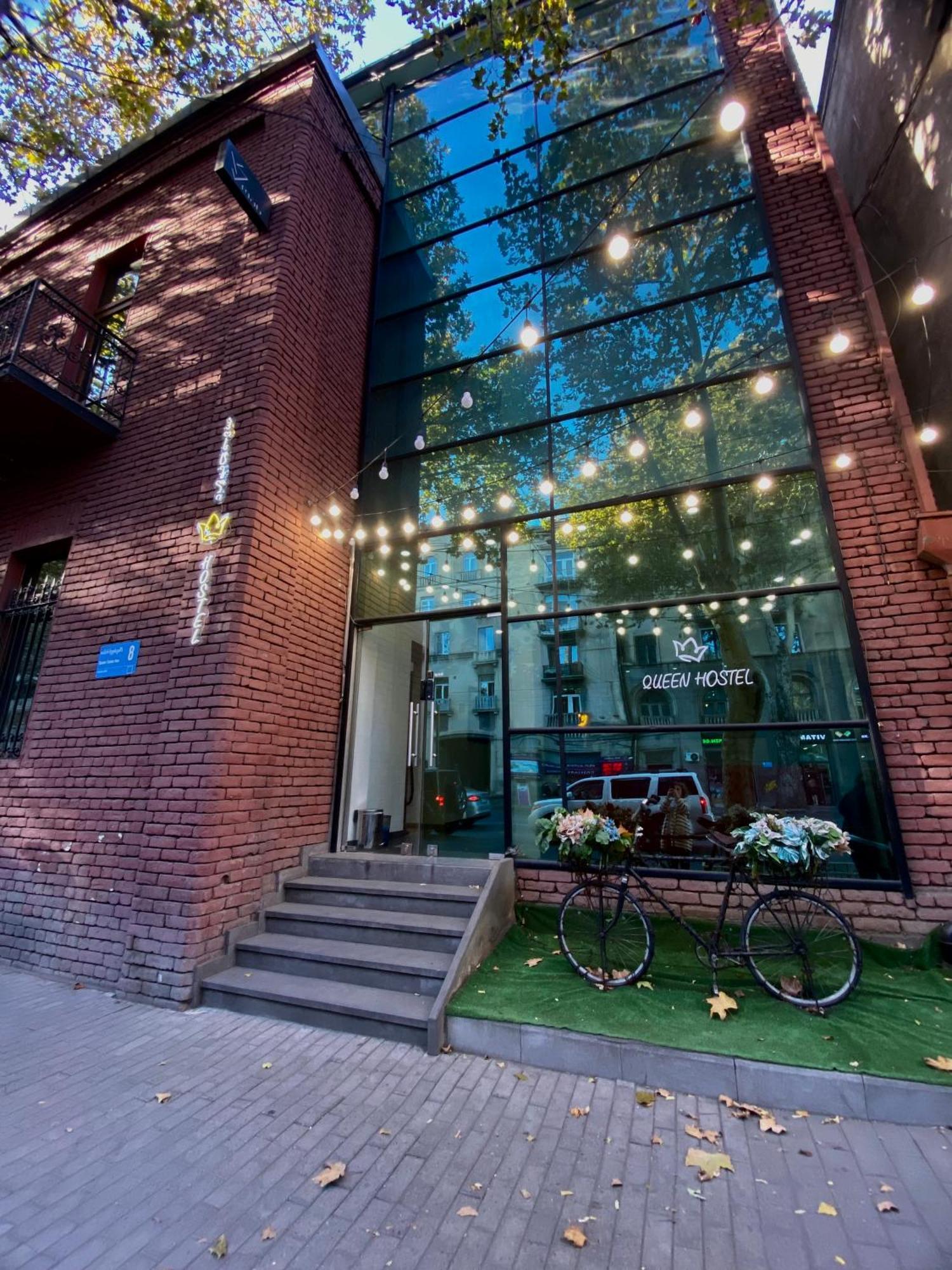 Queen Hostel Tbilisi Ngoại thất bức ảnh